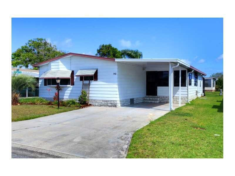 740 Hyacinth Cir, Sebastian, FL 32976 - photo 1