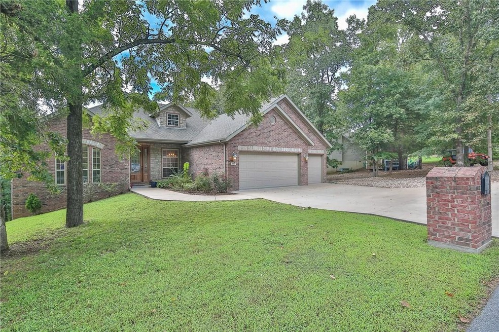 12 Holcombe Ln, Bella Vista, AR 72714 - photo 1