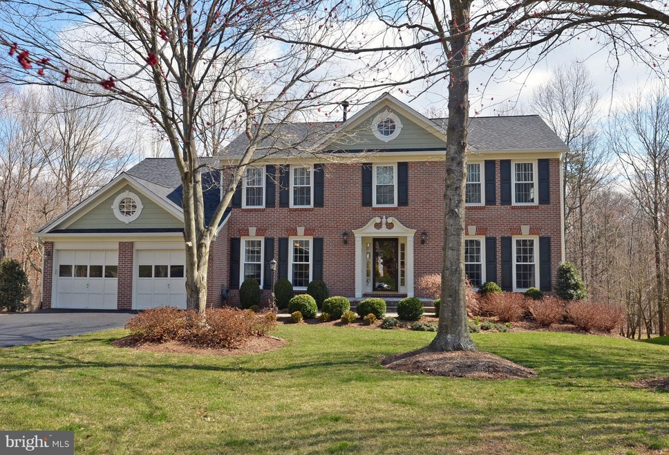 15403 Martins Hundred Dr, Centreville, VA 20120 - photo 1