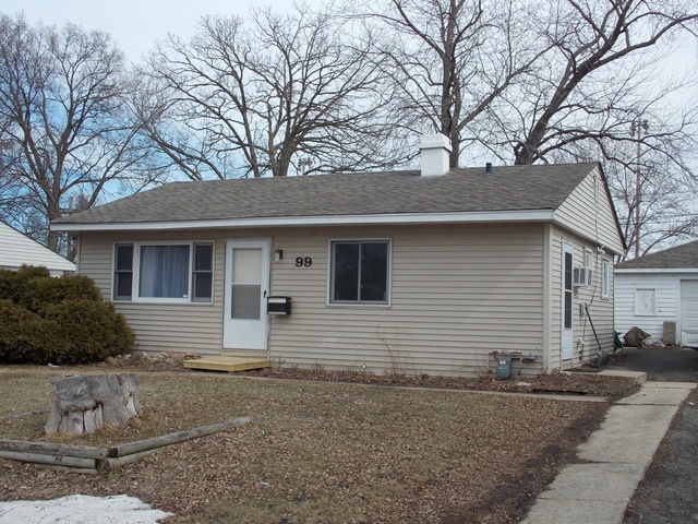 99 Sparrow Rd, Carpentersville, IL 60110 - photo 1