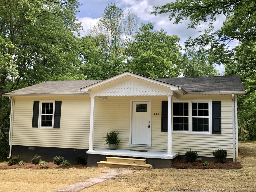 222 Durham St, McMinnville, TN 37110 - photo 1