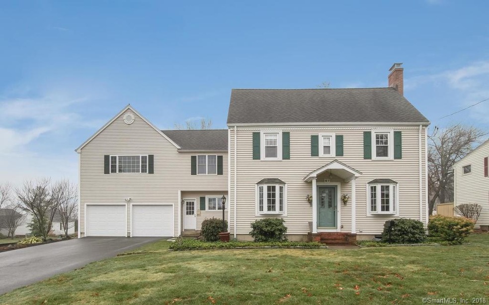 Presenting 67 Somerset Street.
