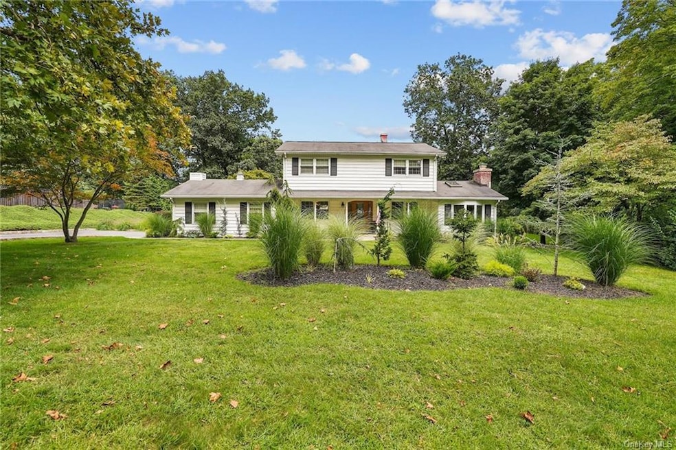 8 Joseph Ln, Bardonia, NY 10954 - photo 1