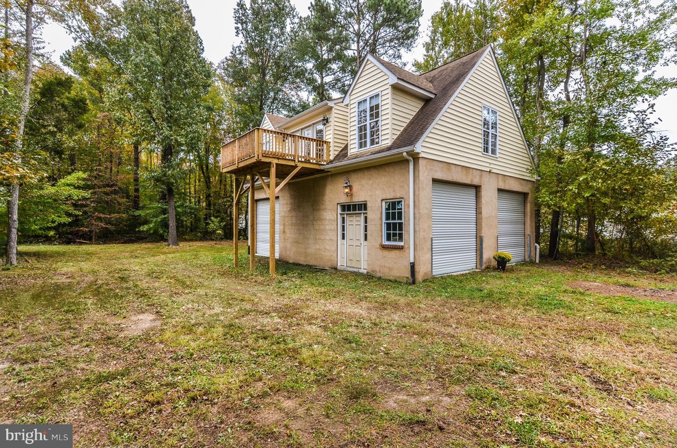 394 Rolando Dr, Colonial Beach, VA 22443 - photo 1