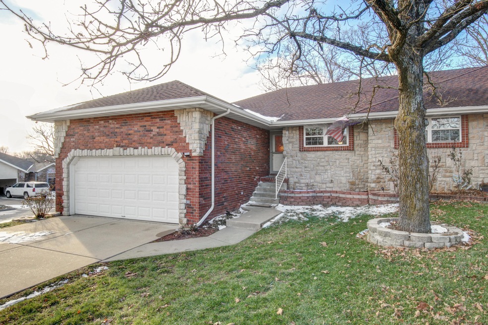 657 pinewood ct-3