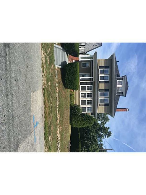 81 Beckwith St, Cranston, RI 02910 - photo 1