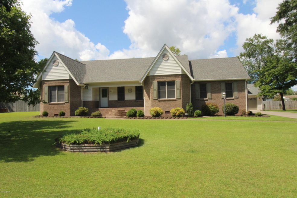 113 Foxhall