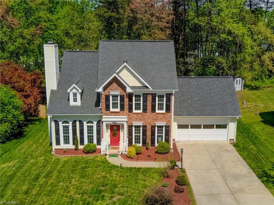 3229 Sparrowhawk Dr, High Point, NC 27265 - photo 1