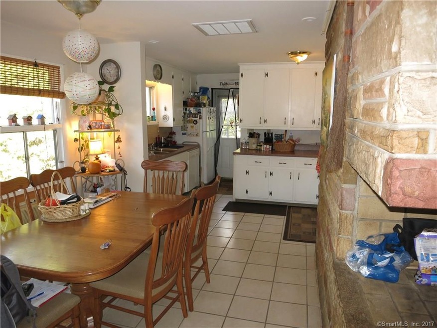 8 Pine Rd, Colchester, CT 06415 - photo 1