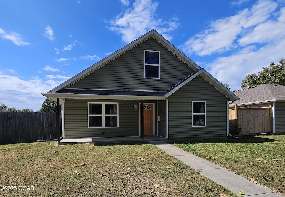 1707 N Elm St, Pittsburg, KS 66762 - photo 1