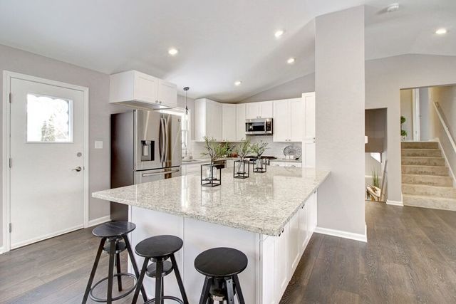 507 Sheffield Rd, Naperville, IL 60565 - photo 1