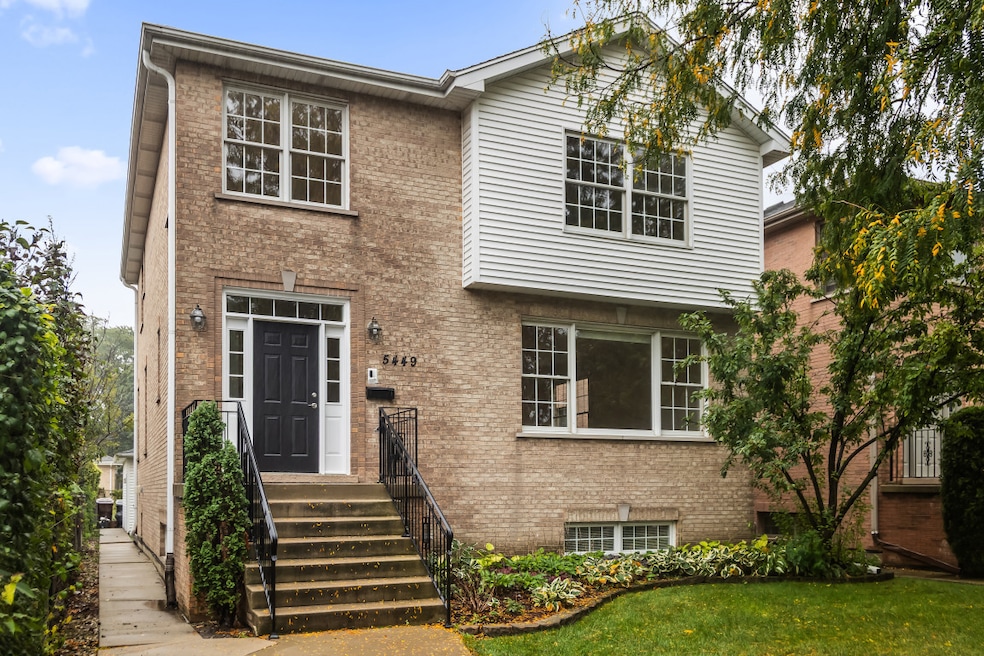 Sold $825,000 • Co-Listing Agent