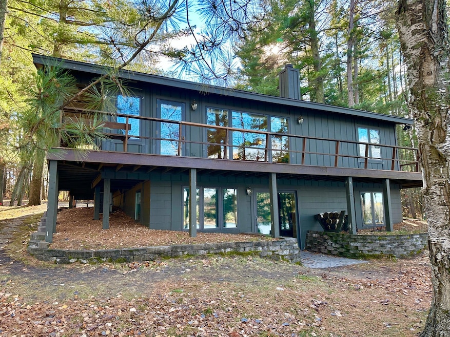 Pending $579,000 • Co-Listing Agent