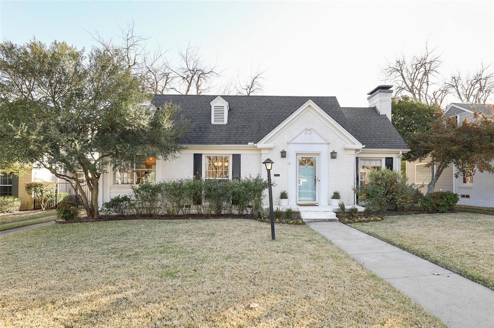 6168 Kenwood Ave, Dallas, TX 75214 - photo 1