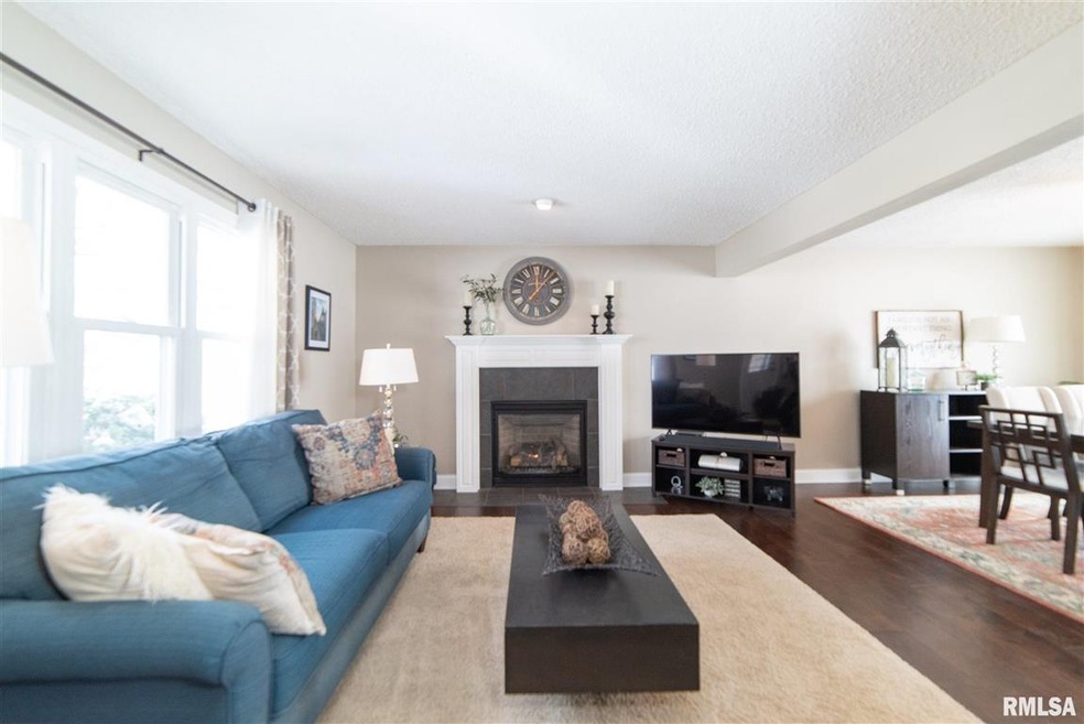 117 W 47th St, Davenport, IA 52806 - photo 1