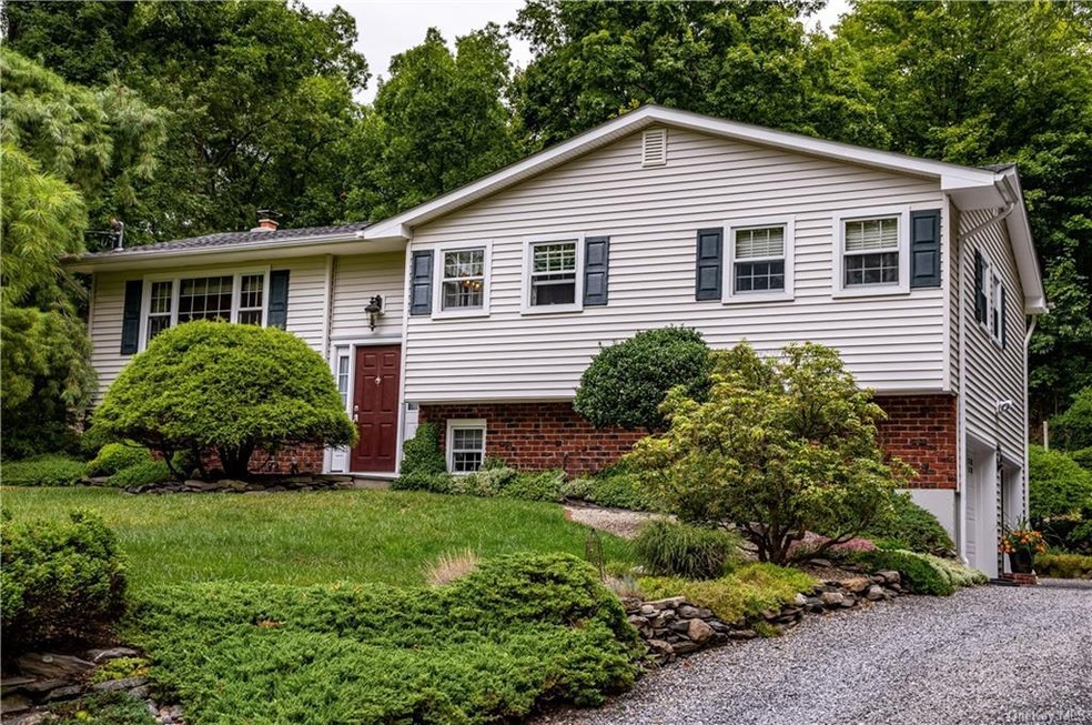 11 Orange Ct, Wappingers Falls, NY 12590 - photo 1