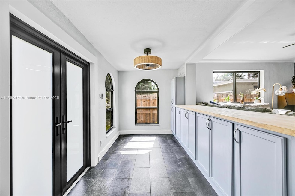 2630 Mckinley St, Hollywood, FL 33020 - photo 1