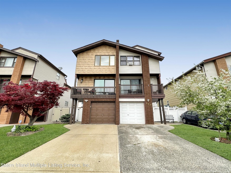 255 Doane Ave, Staten Island, NY 10308 - photo 1
