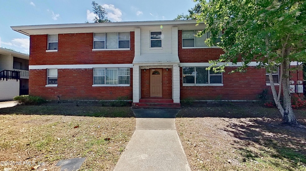 For Rent $1,050/month