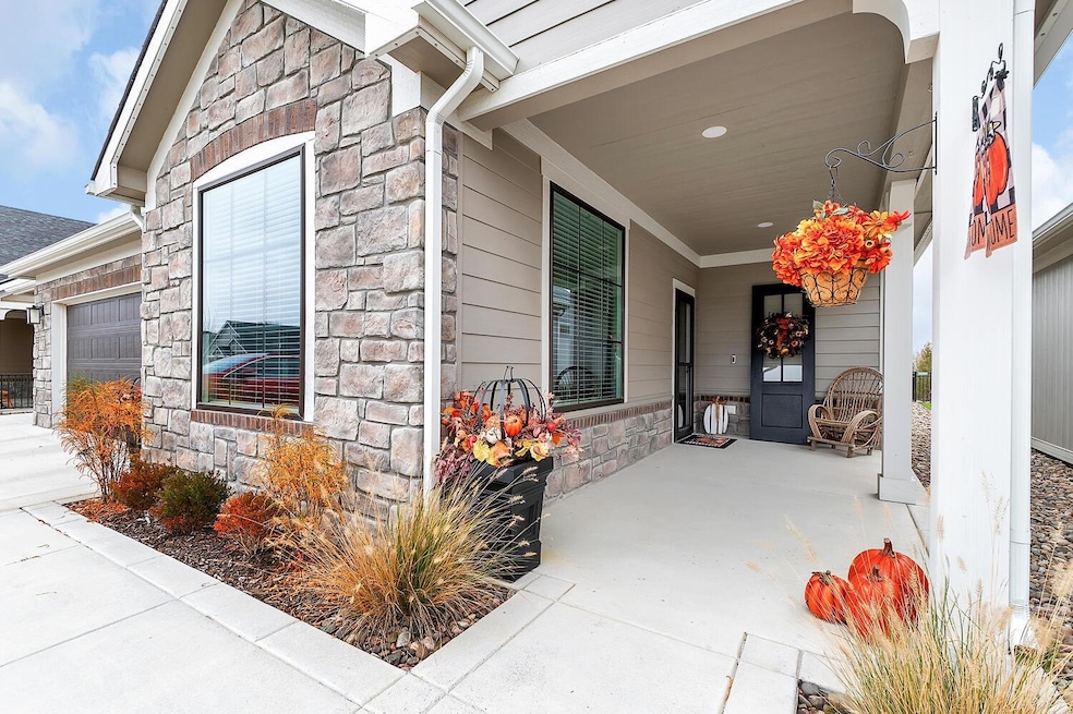 1434 S Monument St, Wichita, KS 67235 - photo 1