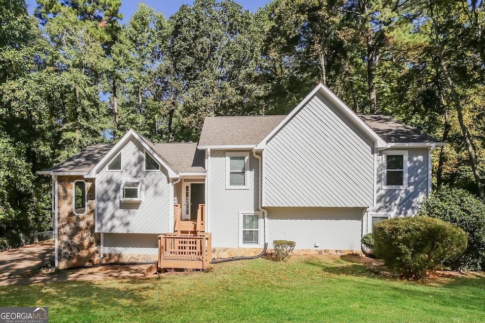 1255 Taramore Dr, Suwanee, GA 30024 - photo 1