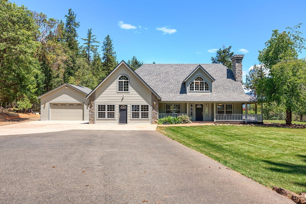 400 Janice Way, Merlin, OR 97532 - photo 1