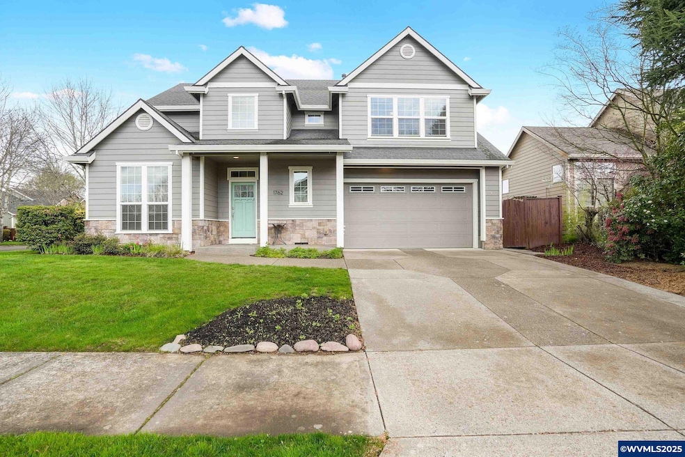 Sold $640,000