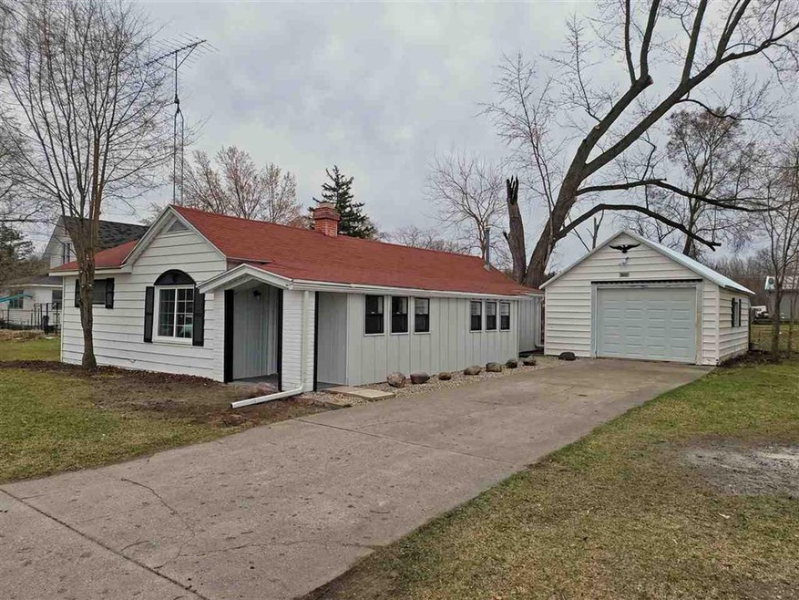 2550 Ashman St, Burt, MI 48417 - photo 1