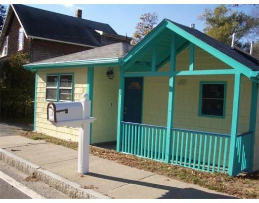 135 Fairhaven Rd, Mattapoisett, MA 02739 - photo 1