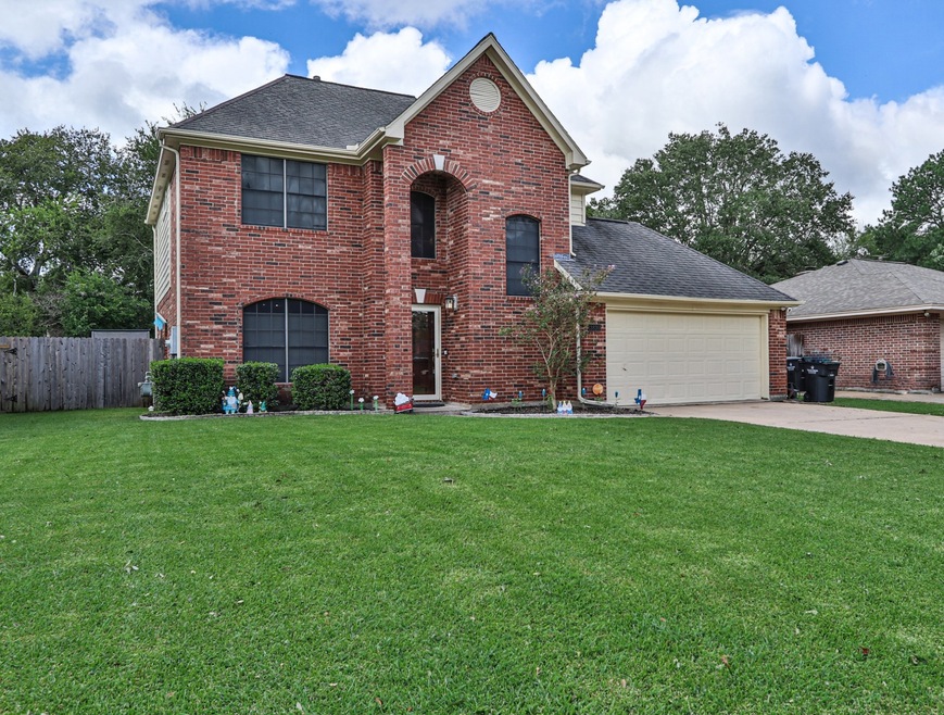 3830 Clover Dr, Alvin, TX 77511 - photo 1