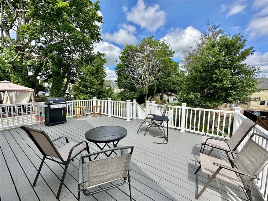 74 Warner St unit 2, Newport, RI 02840 - photo 1