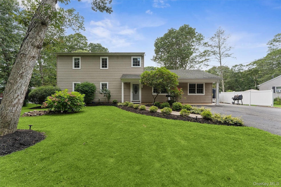 Sold $735,000 • Co-Listing Agent