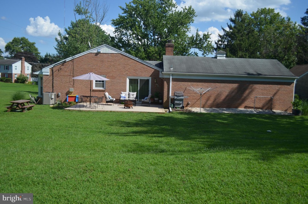 1308 Midmeadow Rd, Towson, MD 21286 - photo 1