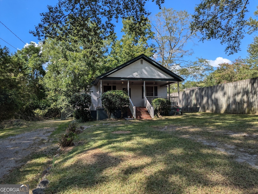 306 Holmes St, Barnesville, GA 30204 - photo 1