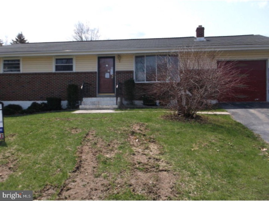 113 Cumberland Ave, Tamaqua, PA 18252 - photo 1