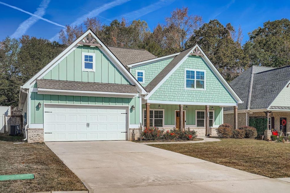 717 Petaluma Place, Locust Grove, GA 30248 - photo 1