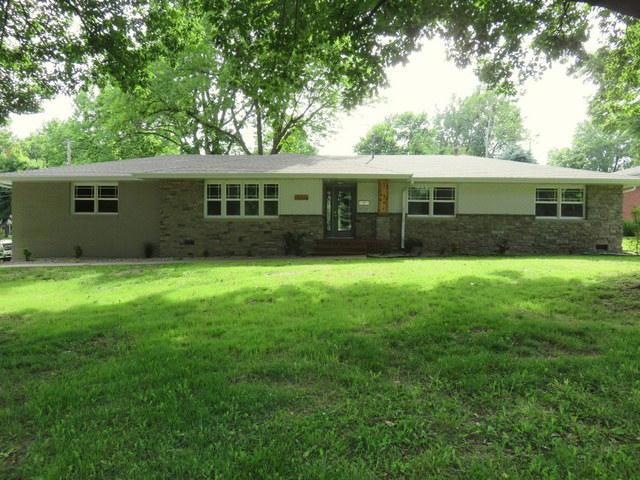 2377 Cedarbrook