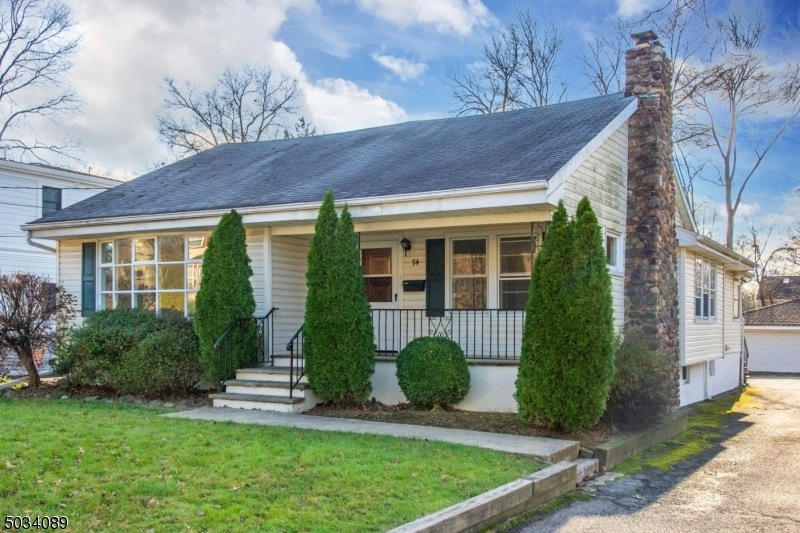 74 E Cedar St, Livingston, NJ 07039 - photo 1