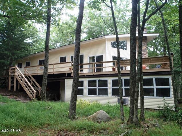 812 Osprey Ct, Hawley, PA 18428 - photo 1