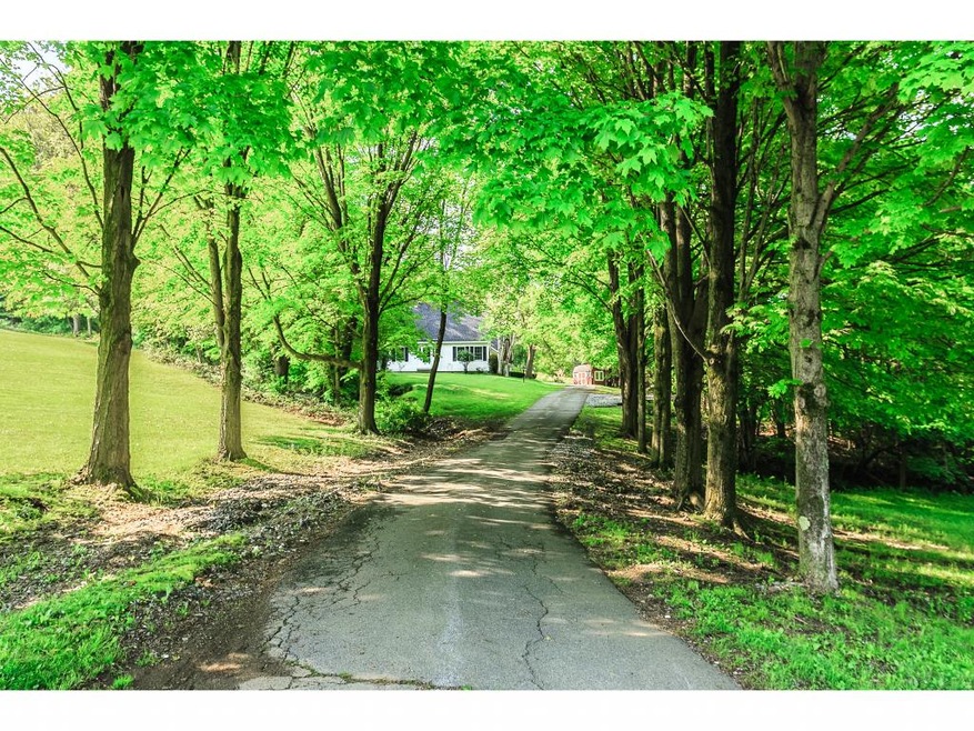 36 Colonial Dr, Walpole, NH 03608 - photo 1