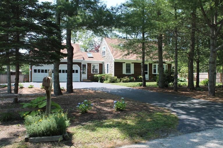 102 Harriette Rd, East Falmouth, MA 02536 - photo 1