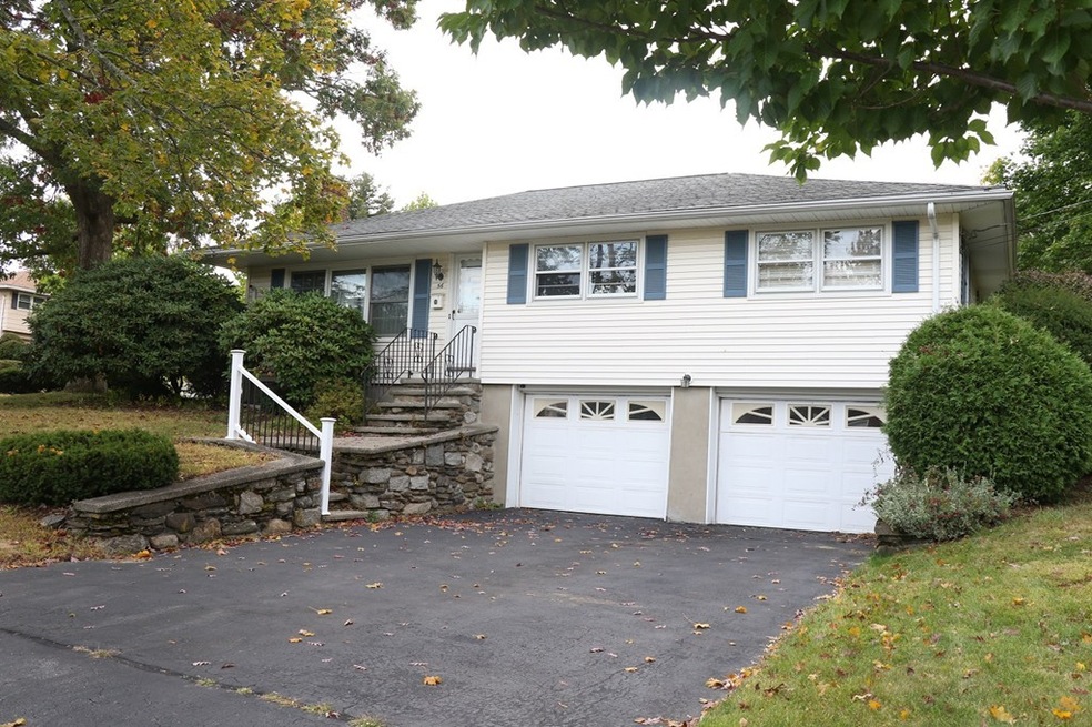 56 Thornton Rd, Worcester, MA 01606 - photo 1