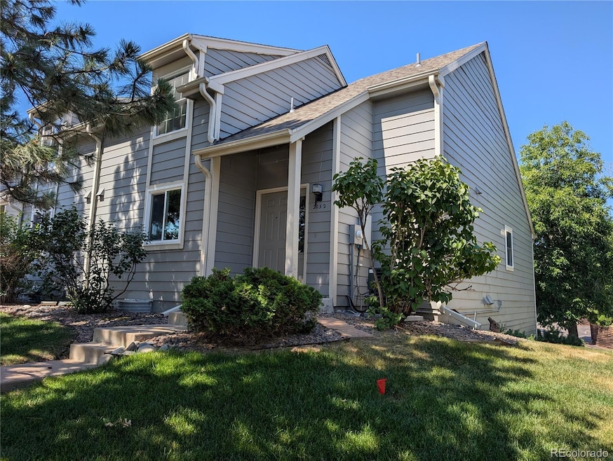 2052 S Worchester Way, Aurora, CO 80014 - photo 1