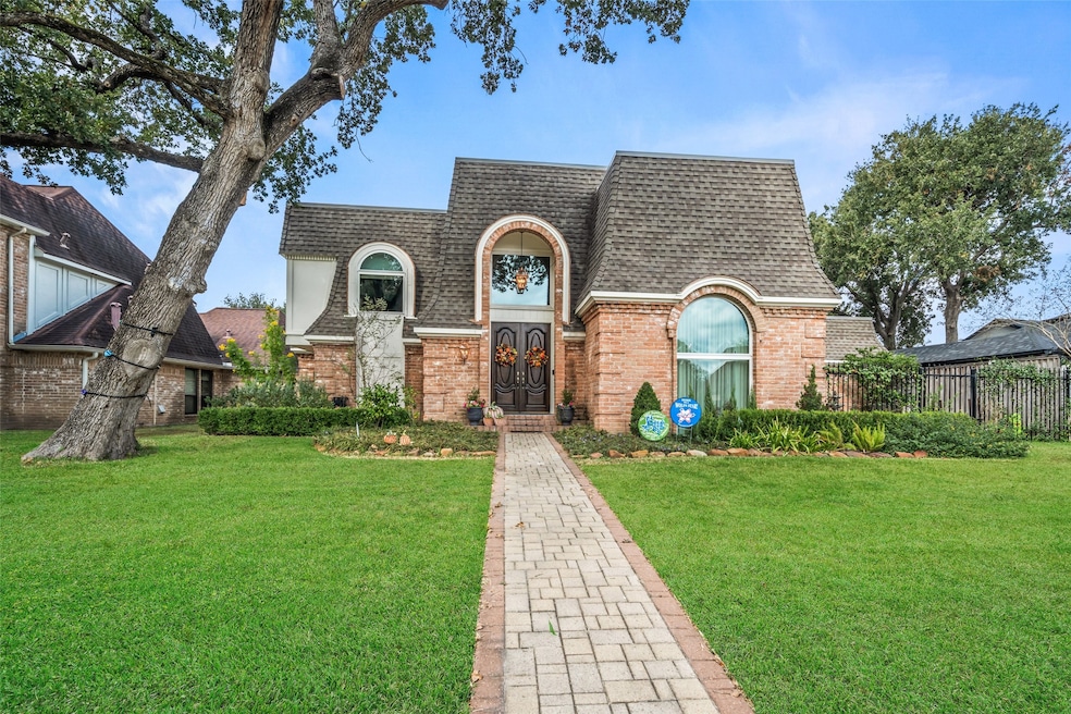 926 Ivy Wall Dr, Houston, TX 77079 - photo 1