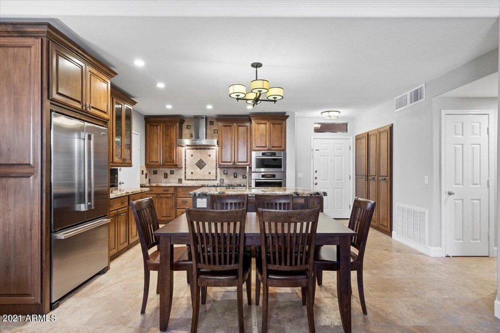 10-Dining Room to Kitchen