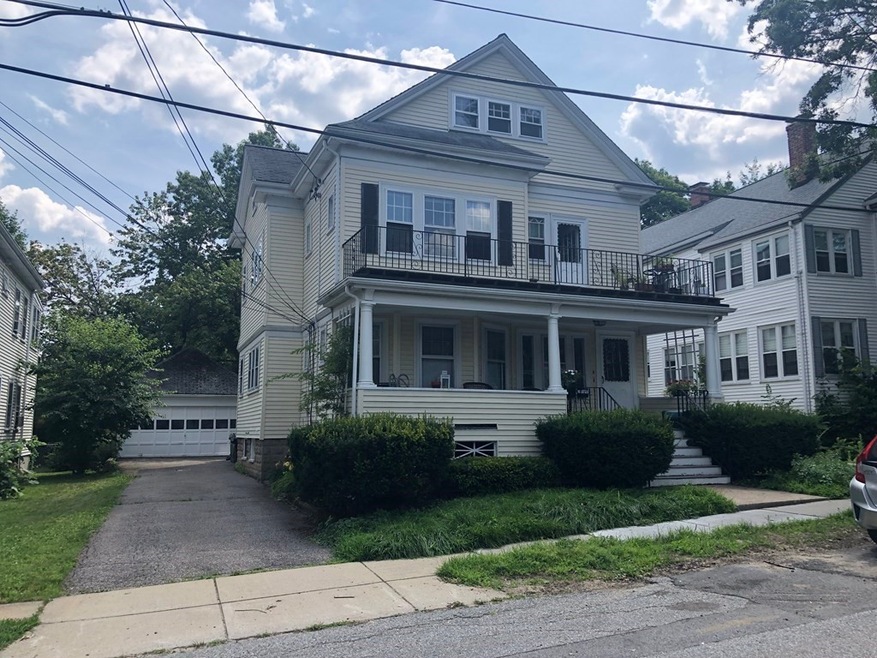 198 Maplewood St unit 198, Watertown, MA 02472 - photo 1