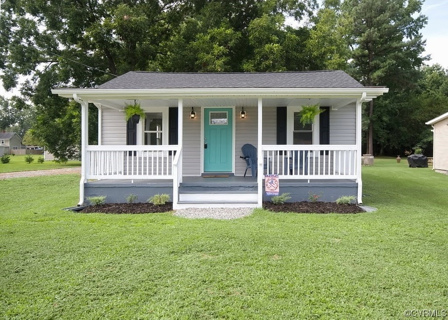 508 Johns Neck Rd, Weems, VA 22576 - photo 1