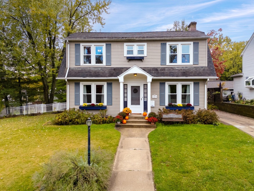 117 Edgemoor Ave, Kalamazoo, MI 49001 - photo 1