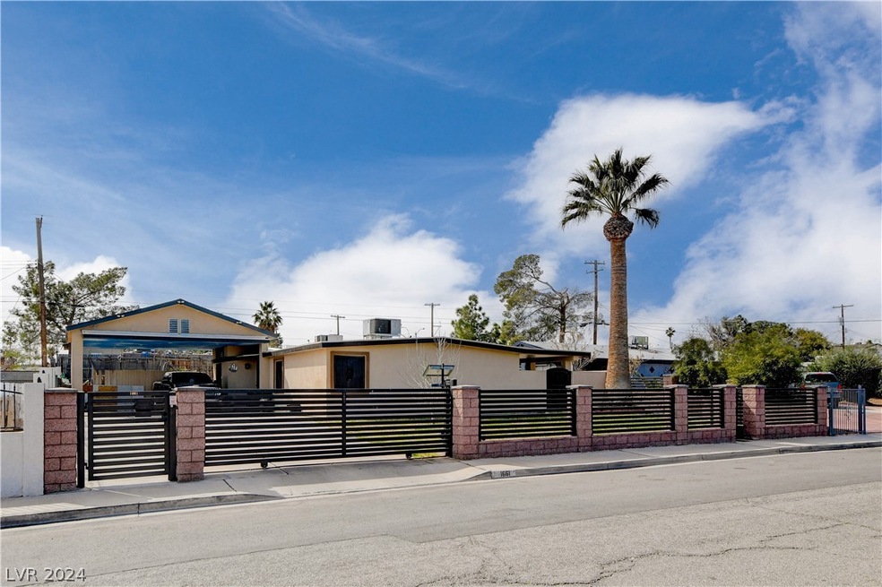 1661 Capistrano Ave, Las Vegas, NV 89169 - photo 1