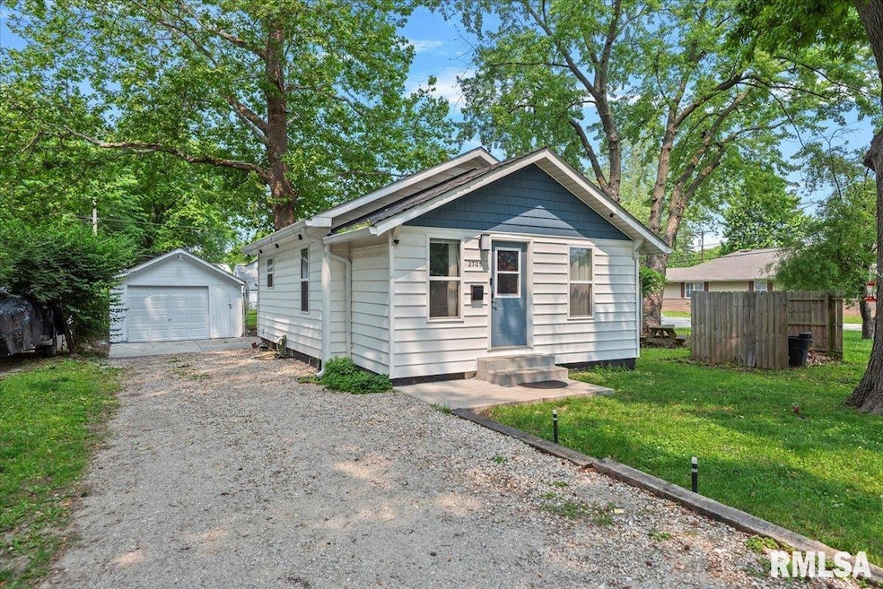Pending $103,000 • Co-Listing Agent